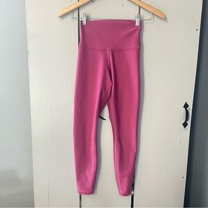 ALO Yoga Leggings Vibrant Pink Size XXS